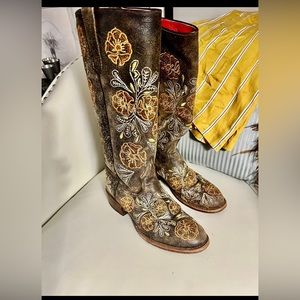 Macie Bean Genuine Leather Boots Sz 8
